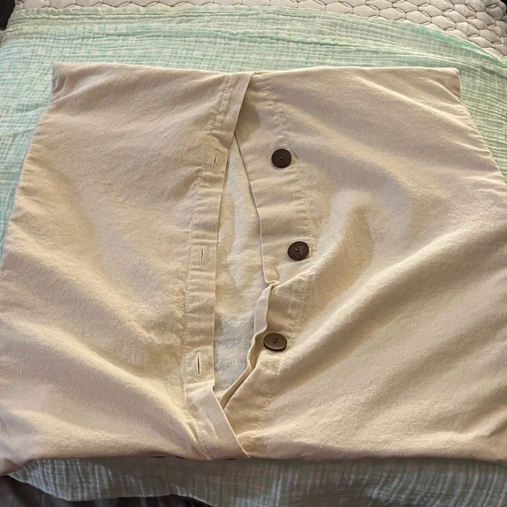 West Elm ~Cream Cotton Pillow Cover with Blue half-Circles~ 100% Cotton~